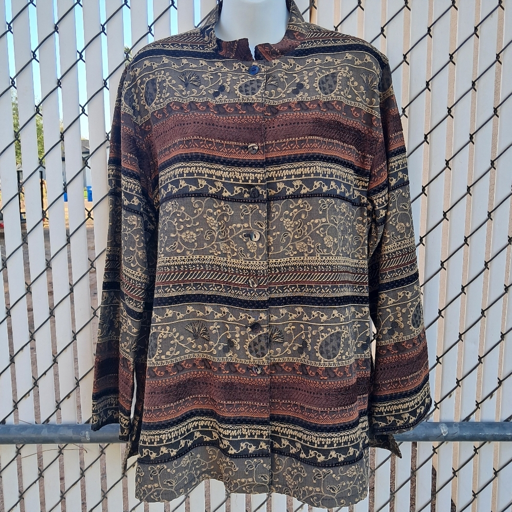 Chicos Embroidered Button-Up Henley Lightweight Jacket Women’s Size 2